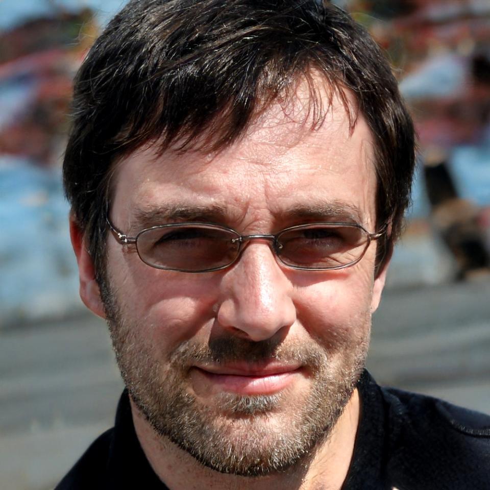 Portrait de Marc Dubois, expert en virtualisation